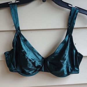 Vintage Victoria's Secret Shimmering Emerald Satin Bra In Good Condition Sz(38c)